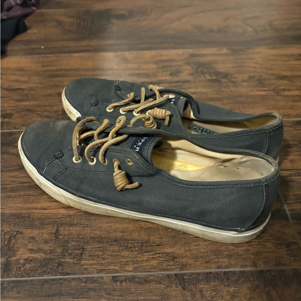 Sperry Crest Vibe Canvas Sneakers- faded black